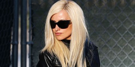 penelope cruz donatella versace strange walk|Penelope Cruz Talks Relationship With Donatella Versace as .